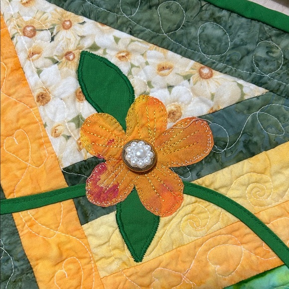 Table Runner Set - Picture 11 of 15